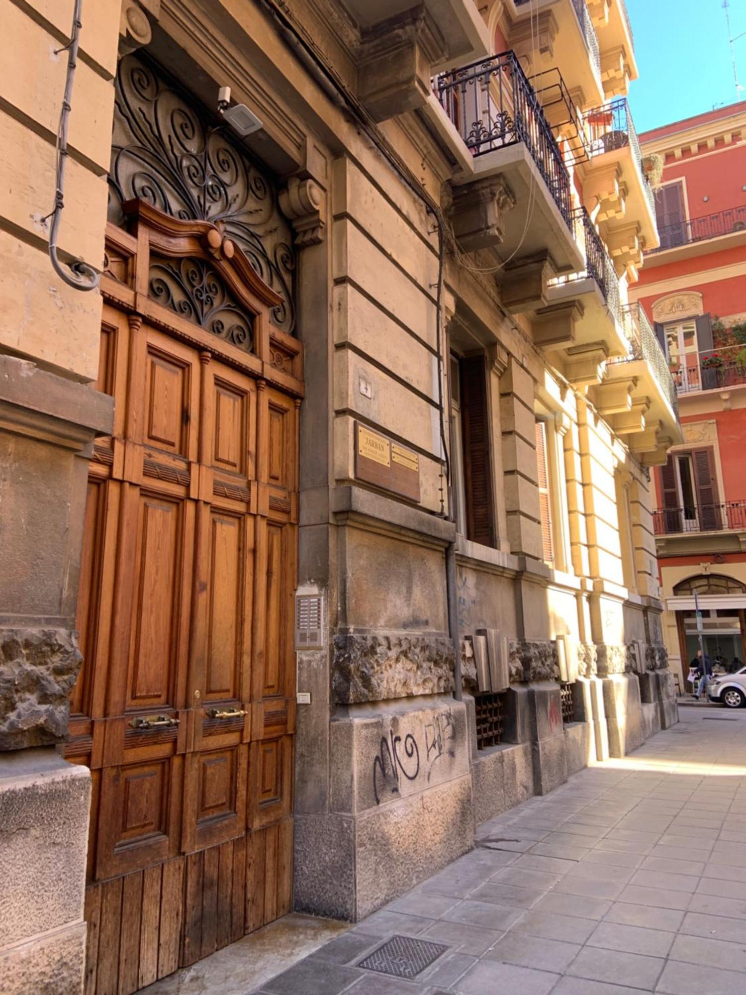 Bari Downtown Luxury Apartment Exterior photo