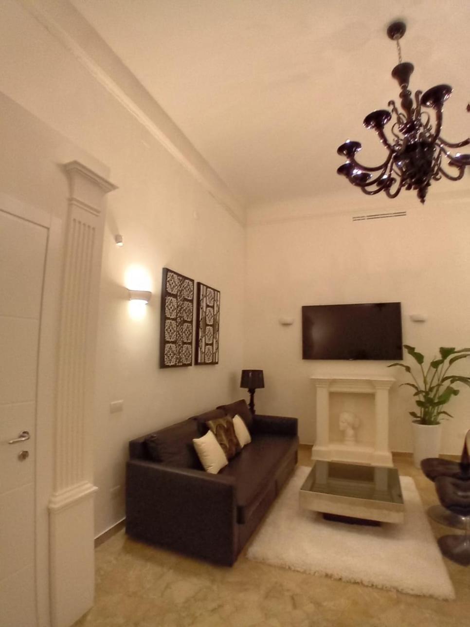 Bari Downtown Luxury Apartment Exterior photo